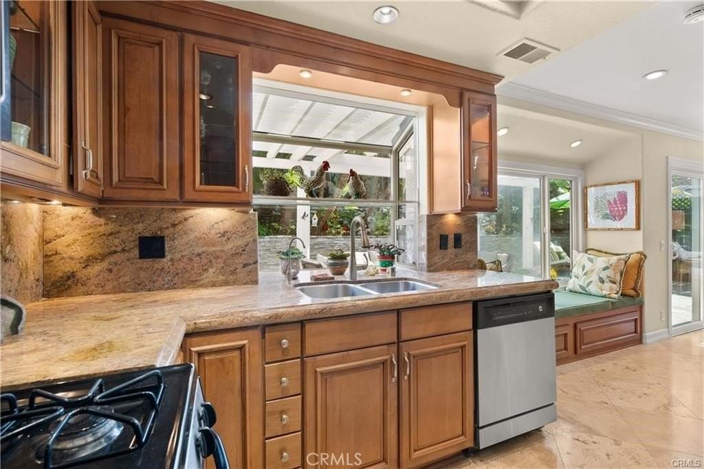 12 Tobago - Photo 5 of 12