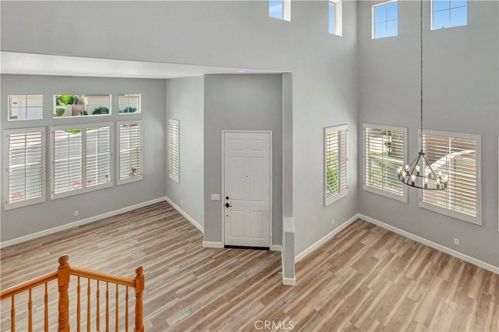 47 Creek View Rd - Photo 3 of 38