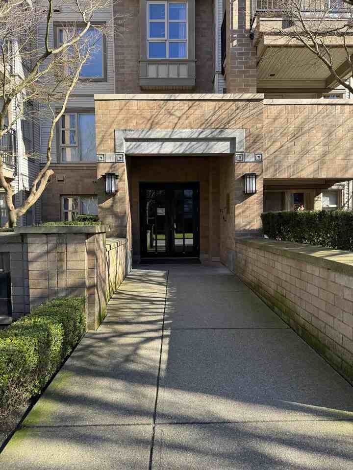 2388 Western Pky - Photo 2 of 19