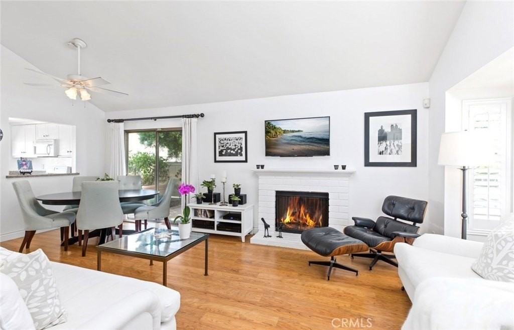 7 Wayfarer - Photo 2 of 14