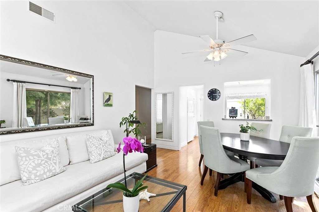 7 Wayfarer - Photo 3 of 14