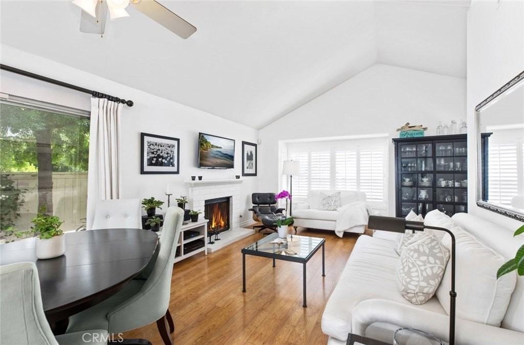 7 Wayfarer - Photo 4 of 14