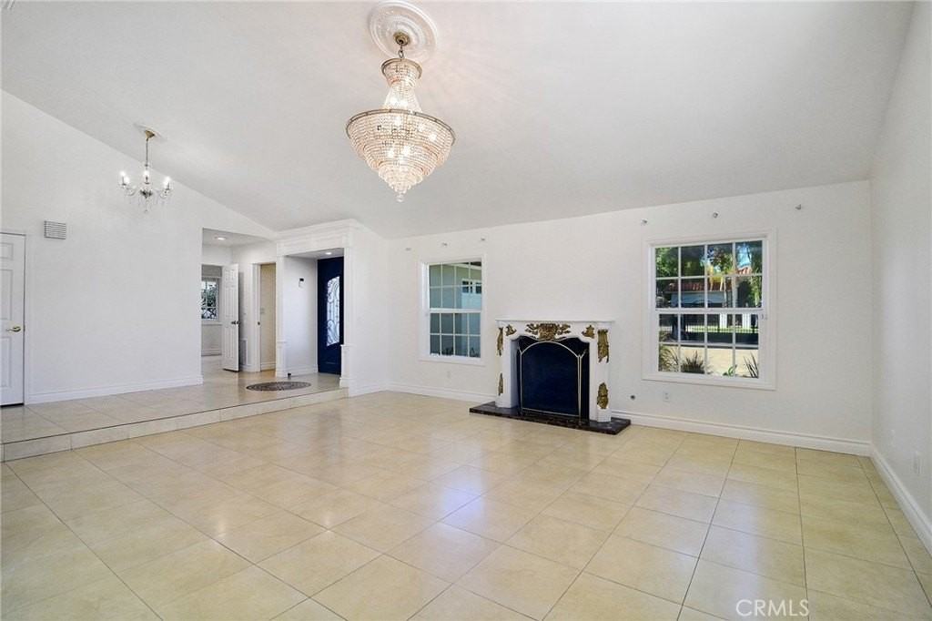 5316 Mecca Ave - Photo 5 of 28