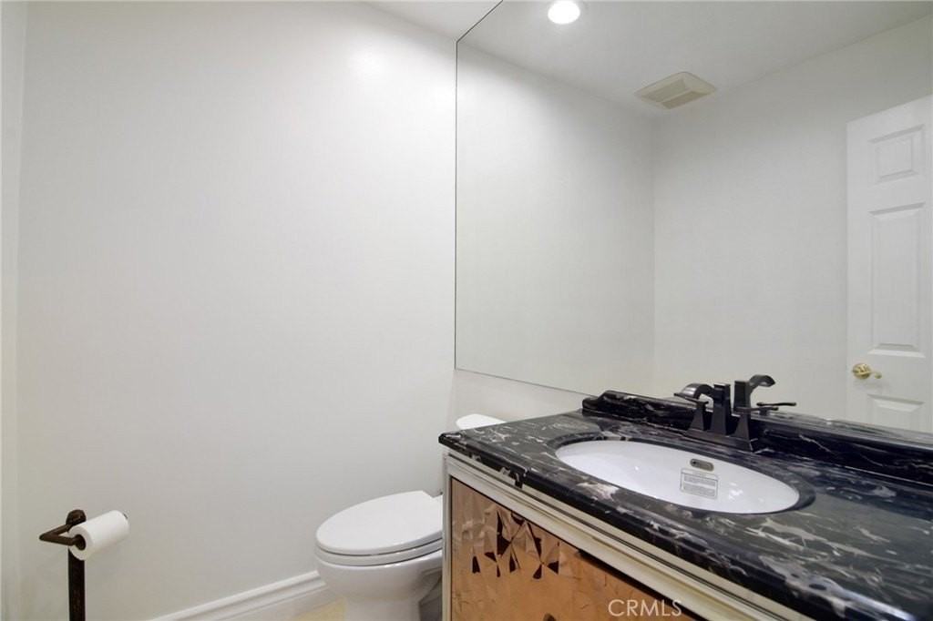 5316 Mecca Ave - Photo 7 of 28