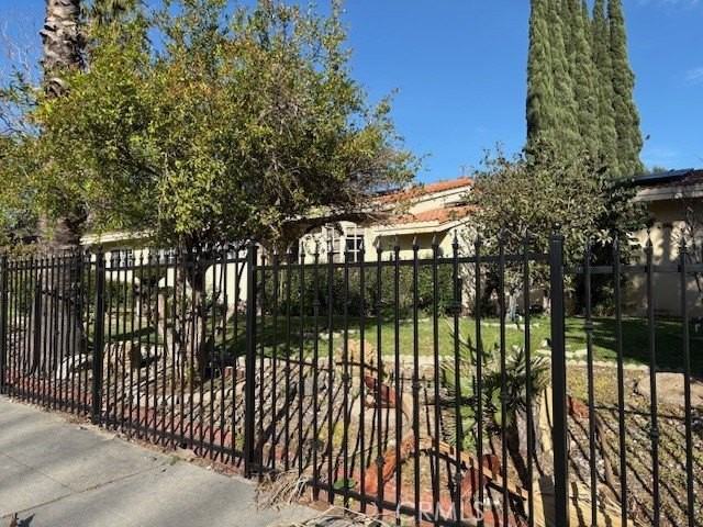 10918 Reseda Blvd - Photo 7 of 50