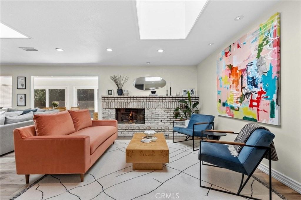 22736 Margarita Dr - Photo 4 of 36