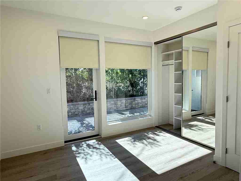 17814 Bullock St - Photo 5 of 15