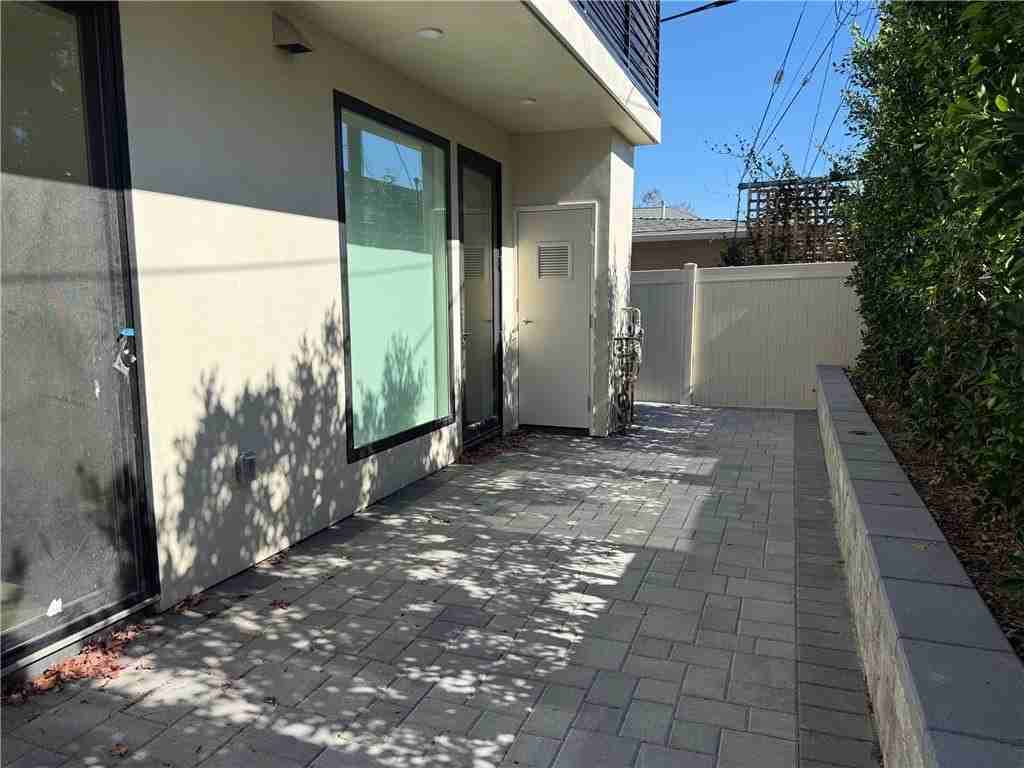 17814 Bullock St - Photo 6 of 15