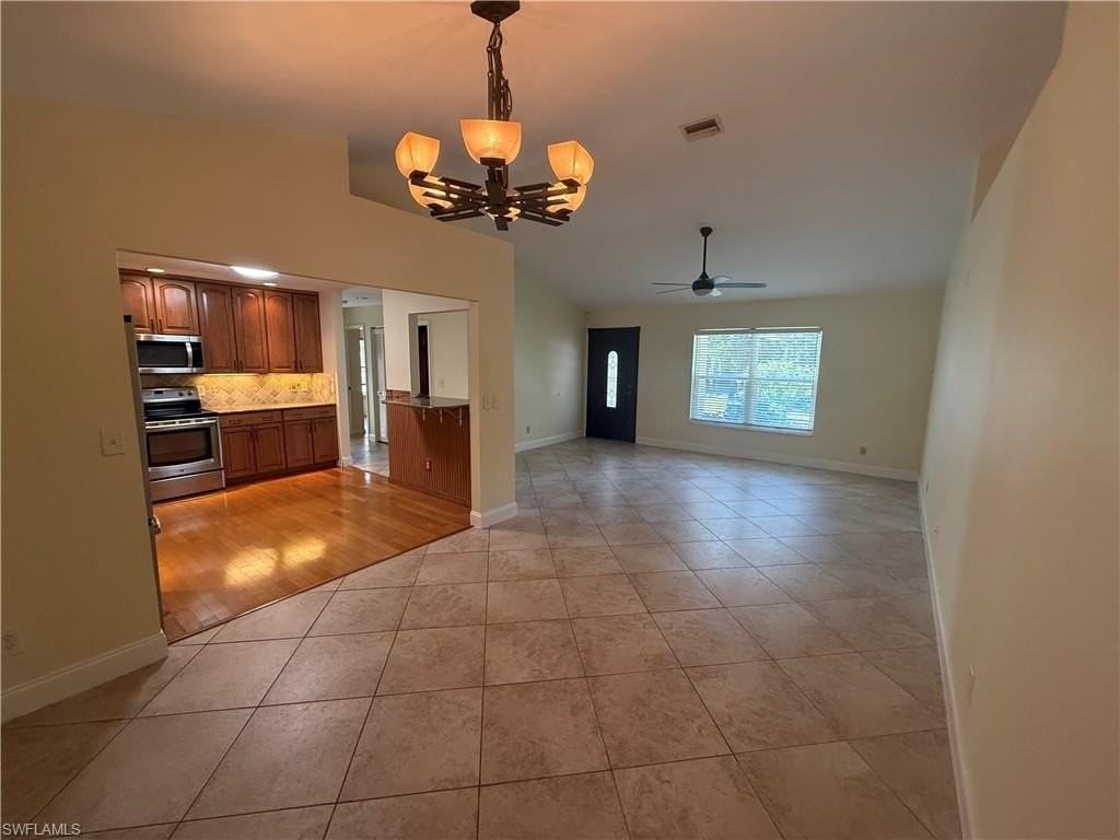 5361 Hickory Wood Dr - Photo 5 of 20