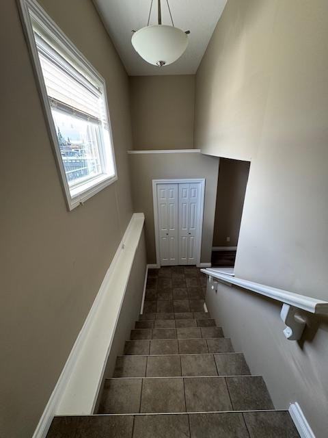 11245 76 Ave - Photo 5 of 10