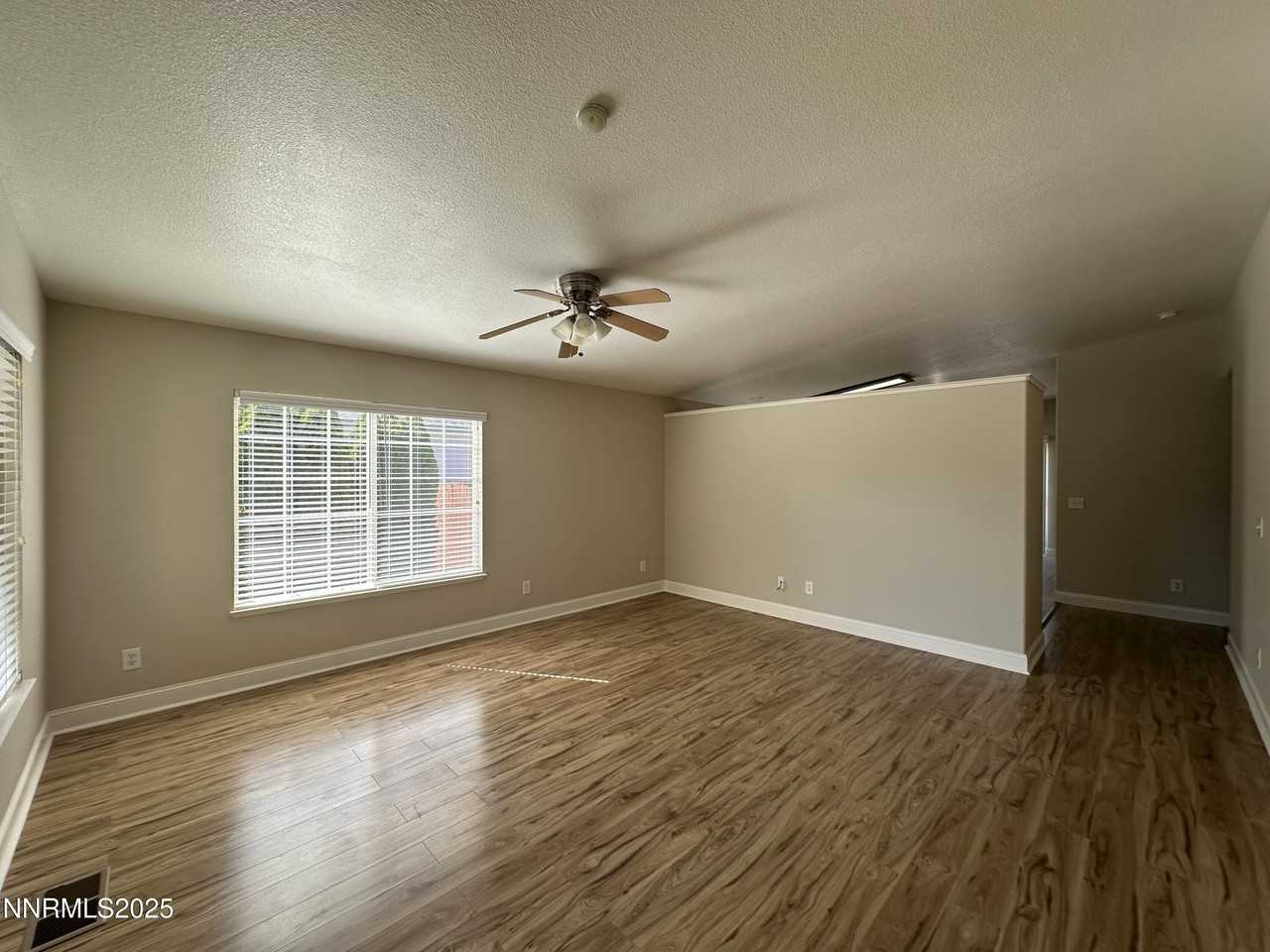 18154 Cherryleaf Ct - Photo 4 of 20