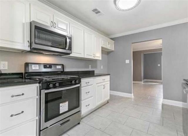 32 Old Hickory St - Photo 4 of 12