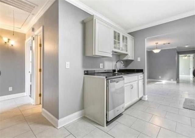 32 Old Hickory St - Photo 5 of 12