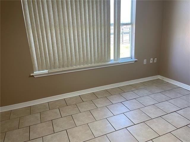 3052 Behrman Hwy - Photo 3 of 19