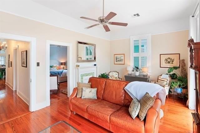 4431 Loyola Ave - Photo 4 of 22