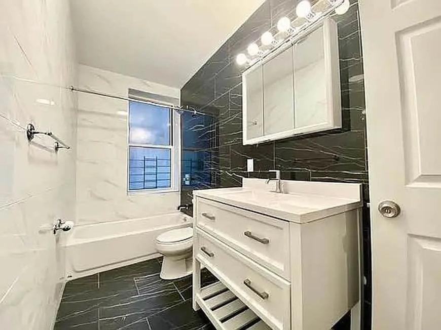 184 Nagle Ave - Photo 7 of 7