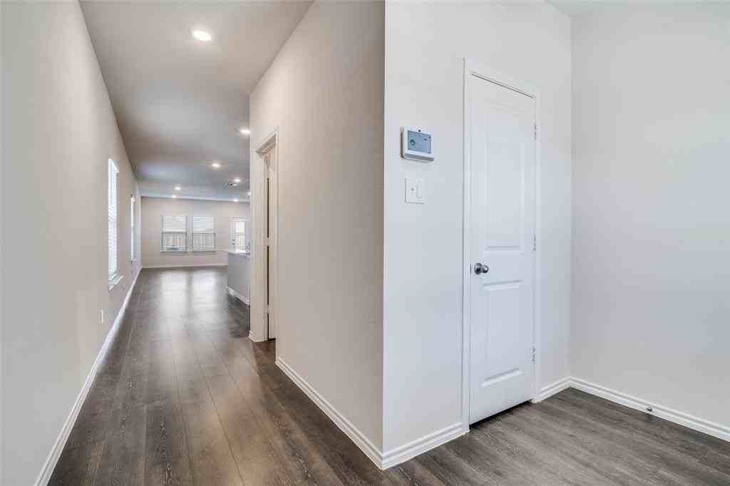 3025 Frazier St - Photo 2 of 23