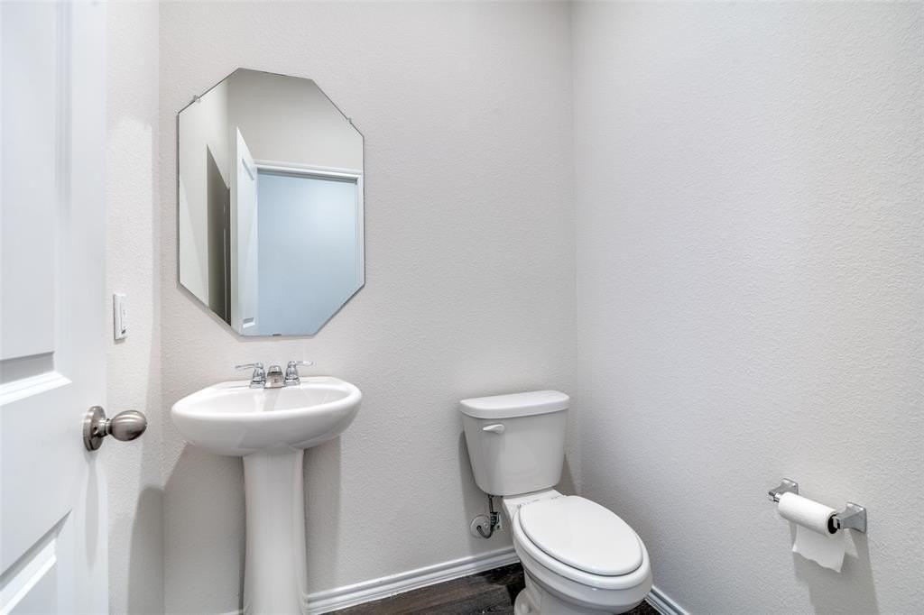 3025 Frazier St - Photo 4 of 23