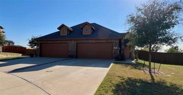 featured image of 1048 W Sierra Vista Ct