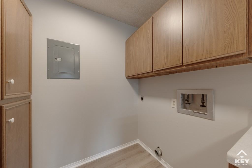 Sheridan Townhomes - Photo 6 of 16