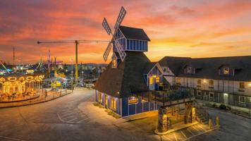 featured image of 2425 W 76 Country Blvd