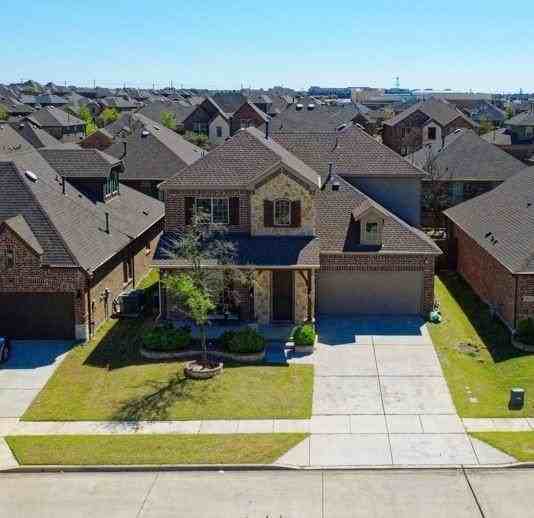 10929 Calvert Pl - Photo 6 of 39