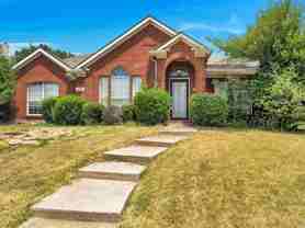 10300 Ashmont Dr - Photo 1 of 1