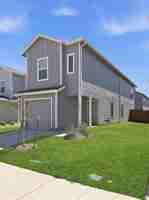 featured image of 12128 Thoroughbred Dr