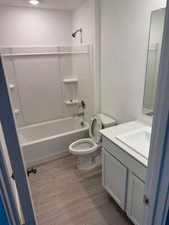 12128 Thoroughbred Dr - Photo 4 of 7