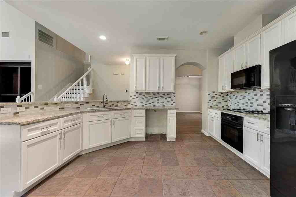 2716 Raspberry Ct - Photo 7 of 20