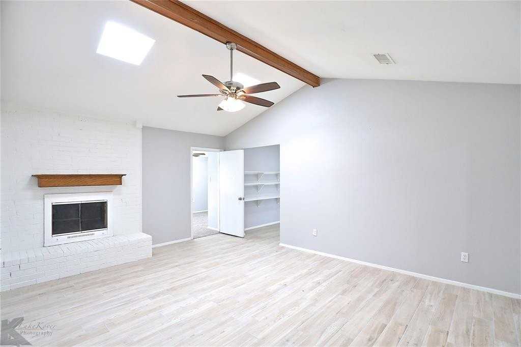 1710 Covey Ln - Photo 7 of 40