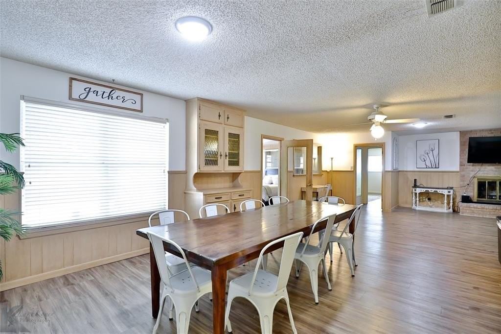 2810 Arrowhead Dr - Photo 7 of 40