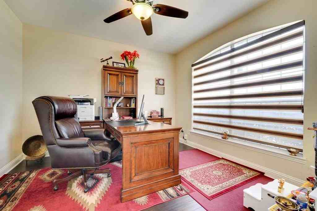 4514 Cape Charles Dr - Photo 6 of 35