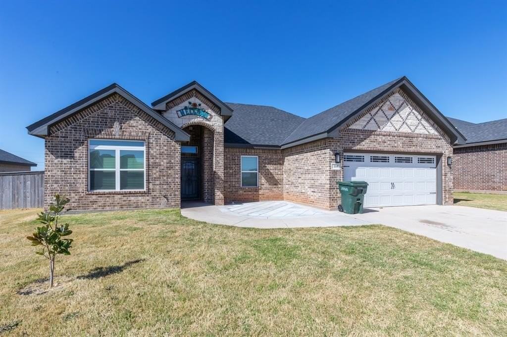 114 Carriage Hills Pkwy - Photo 3 of 31