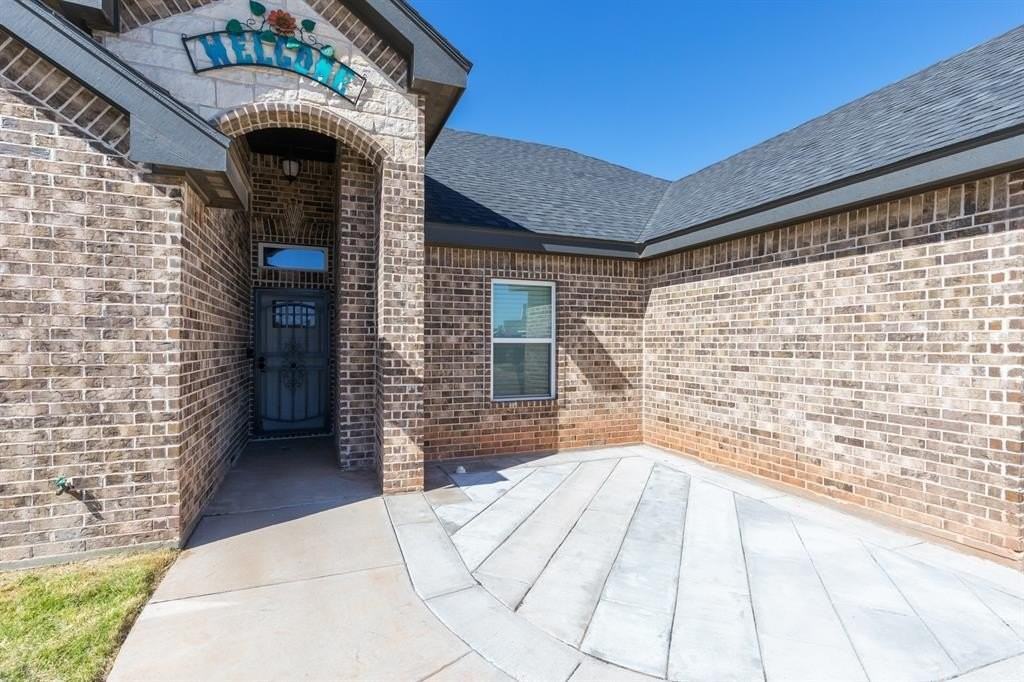 114 Carriage Hills Pkwy - Photo 4 of 31