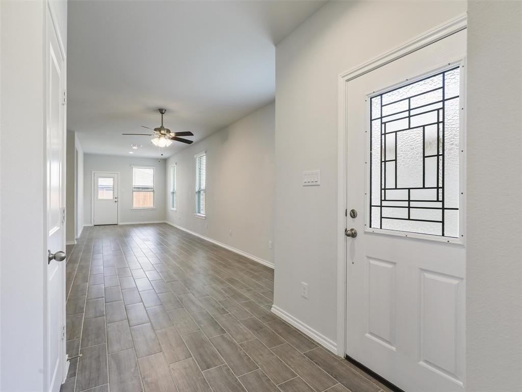 3226 Shortgrass Ln - Photo 6 of 25