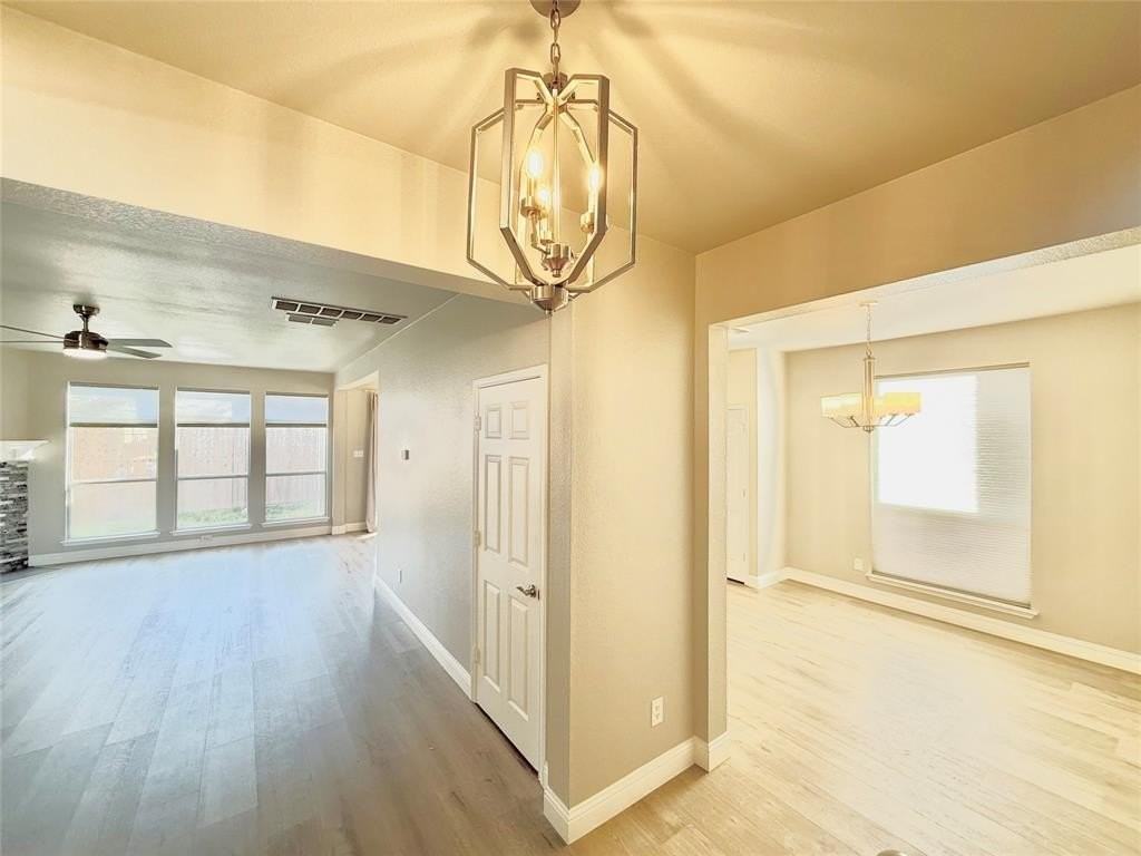 4916 Lodgepole Ln - Photo 4 of 32