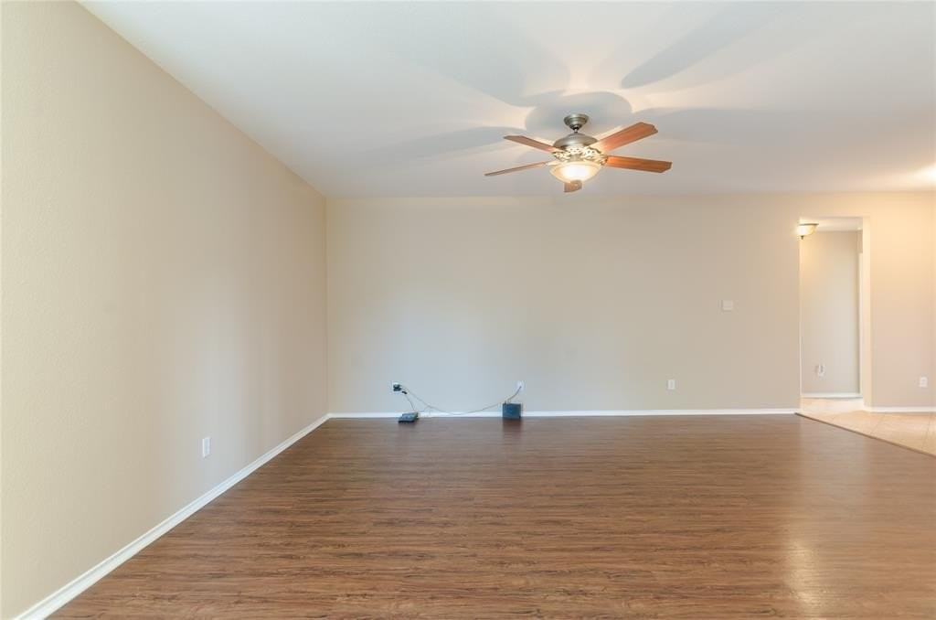 6505 Graceland Dr - Photo 5 of 17