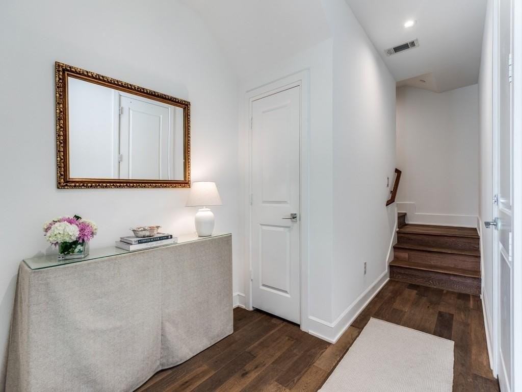 5202 Capitol Ave #1110 - Photo 3 of 17