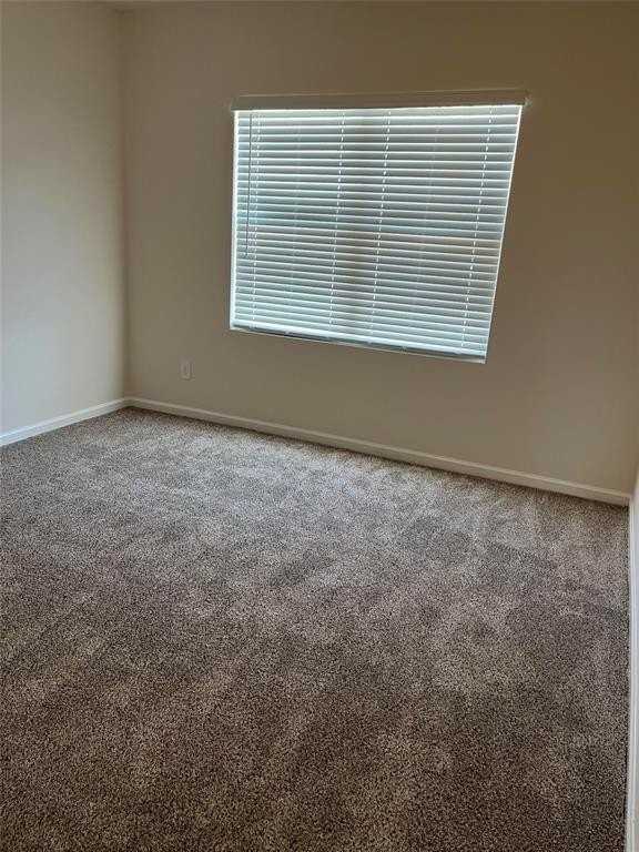 781 Richmond Dr - Photo 6 of 10