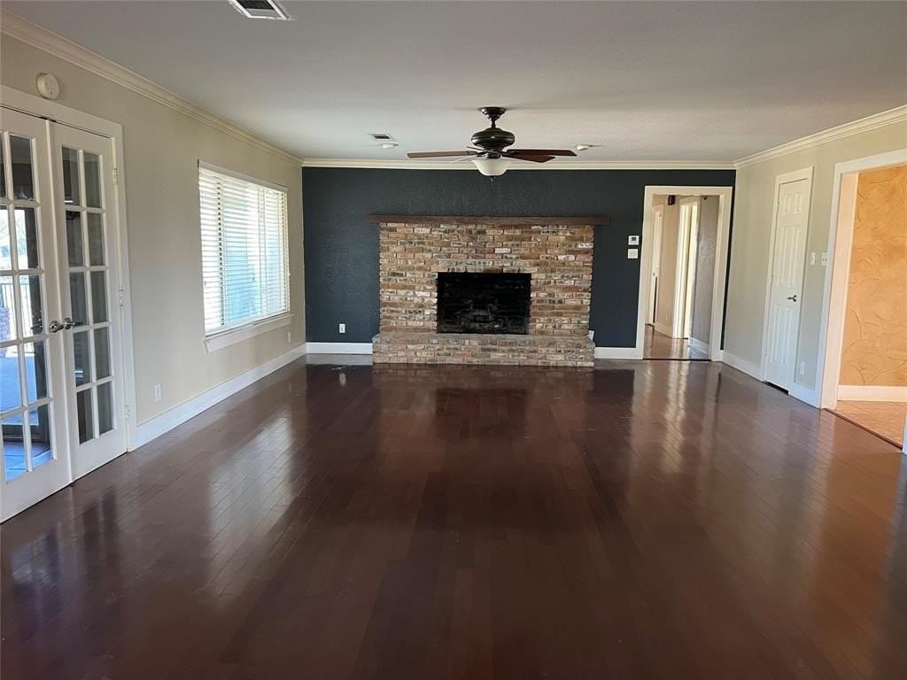 251 S 2nd St - Photo 7 of 13