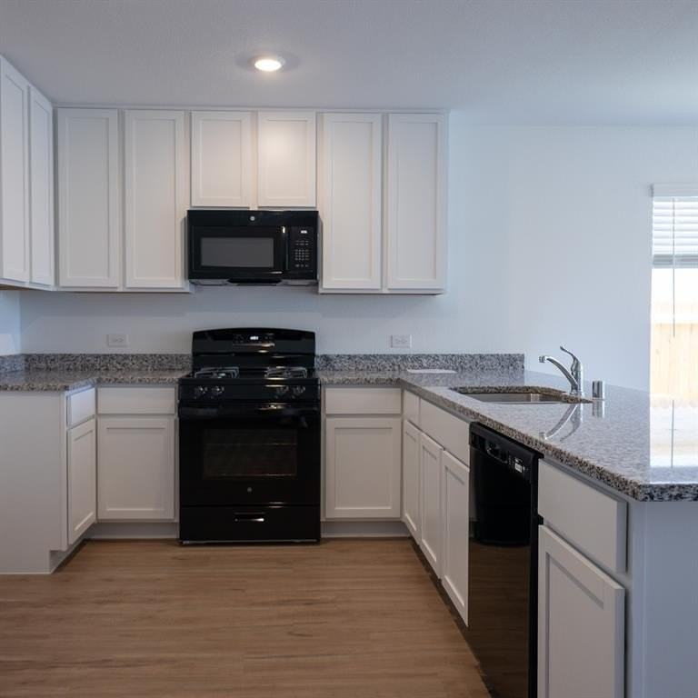 1012 Mountain Laurel Rd - Photo 7 of 18