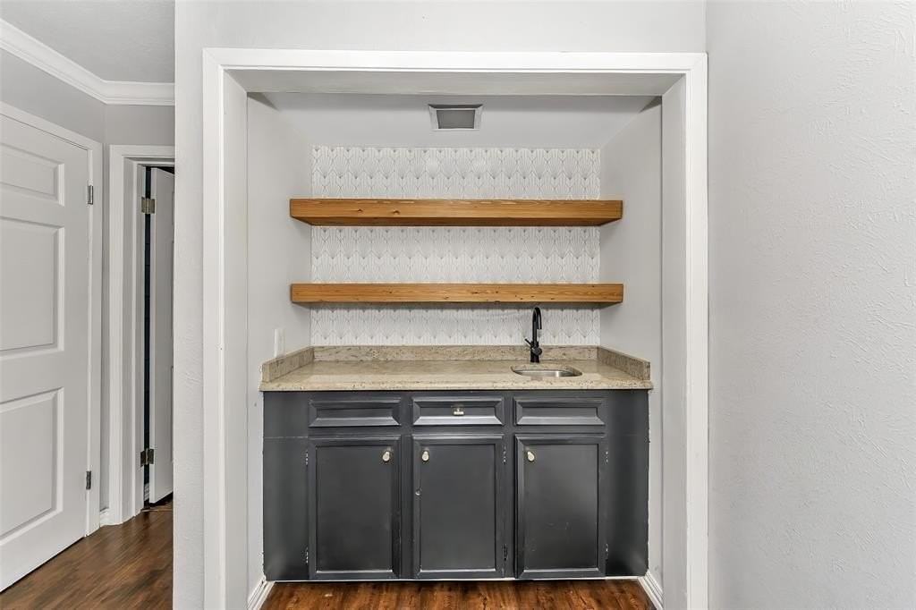 7906 Royal Ln #A - Photo 5 of 39