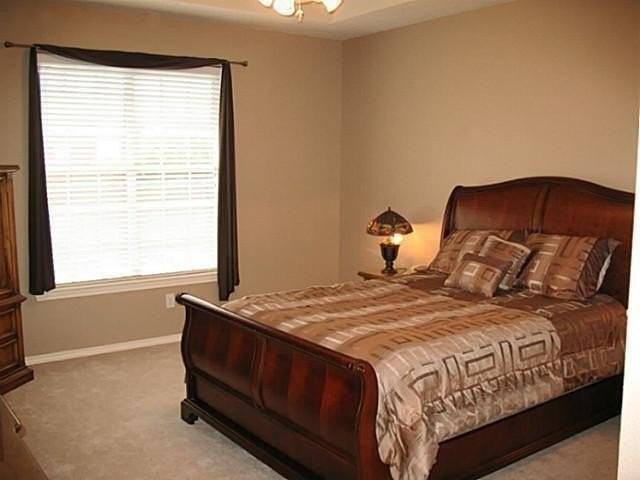 7805 Kinman Ln - Photo 5 of 16