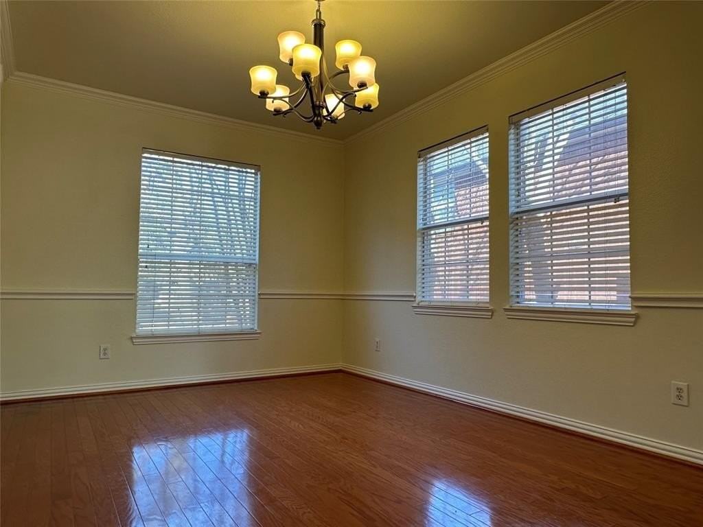 2536 Geiberger Dr - Photo 4 of 30