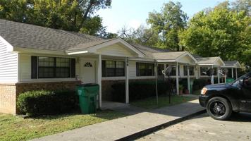 featured image of 204 2nd St