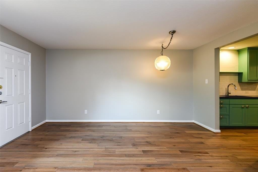 4408 Granbury Rd - Photo 6 of 10