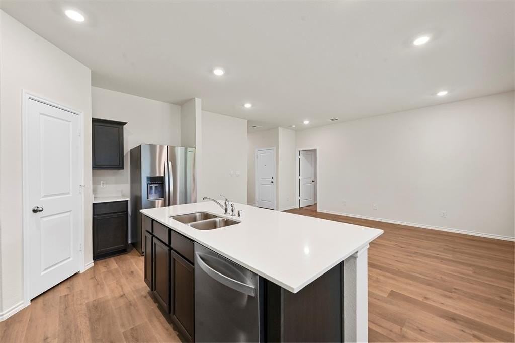 2313 Montgomery St - Photo 7 of 21