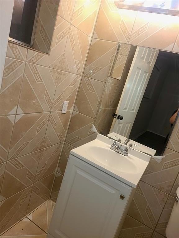 12412 Tulip Dr - Photo 5 of 7