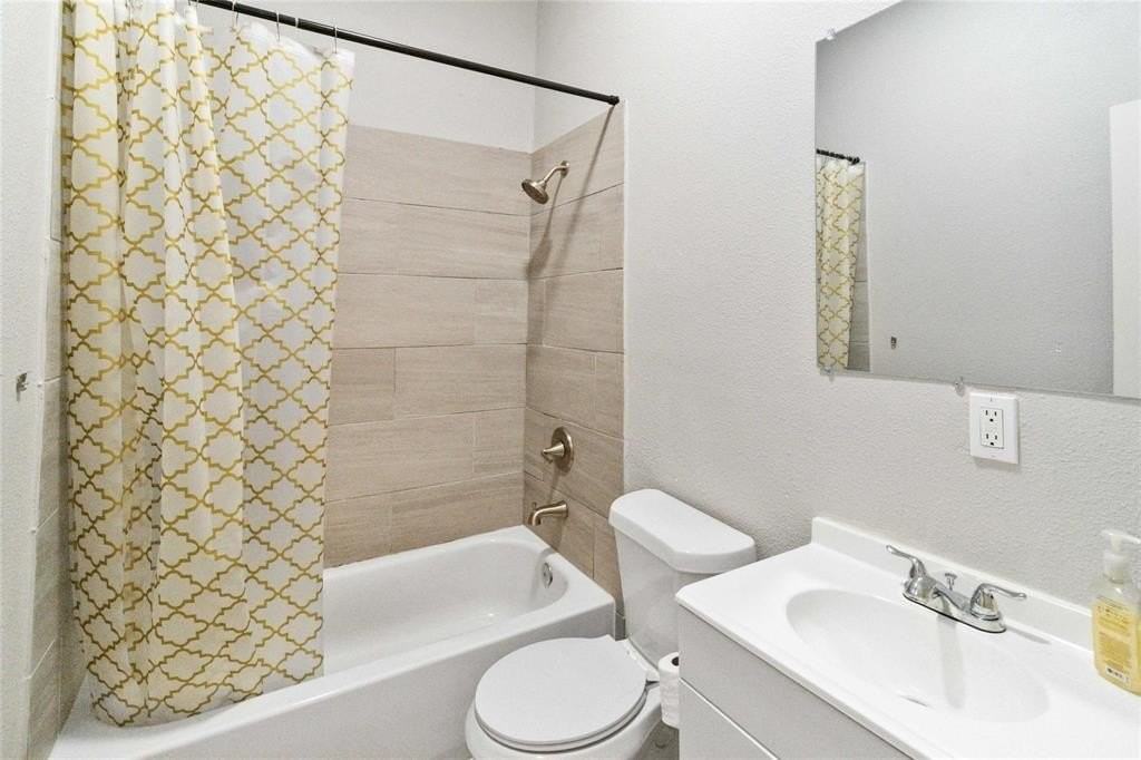 5524 Junius St #5526 - Photo 5 of 22